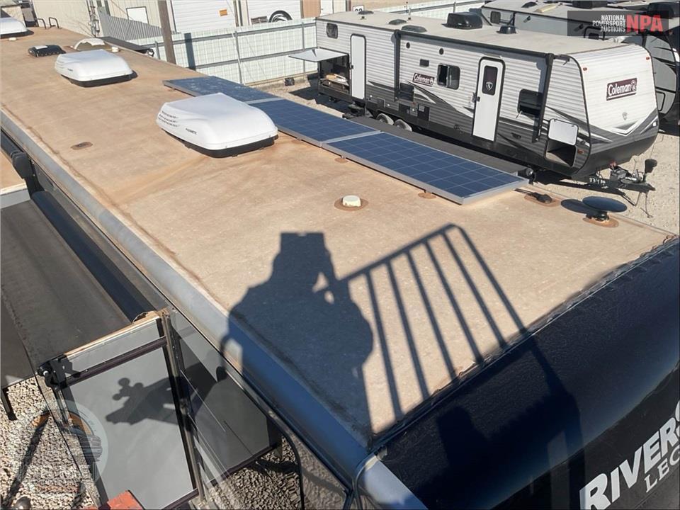 2024 Riverstone M-425FO - FIFTH WHEEL SERIES — фото 37