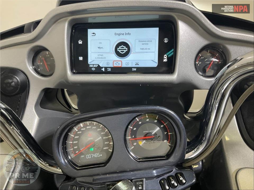 2019 Harley-Davidson FLTRXSE CVO ROAD GLIDE — фото 5