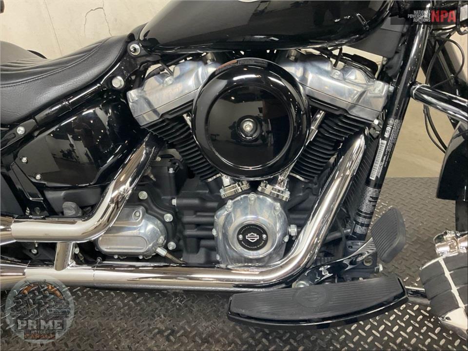 2018 Harley-Davidson FLSL SOFTTAIL SLIM — фото 6