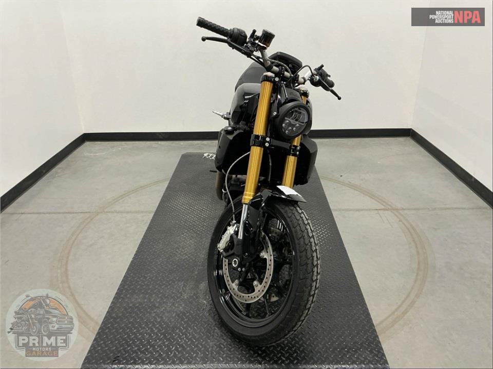 2019 Indian Motorcycle FTR 1200 S — фото 2