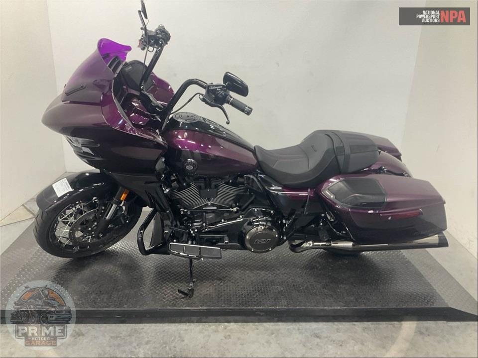 2025 Harley-Davidson FLTRXSE CVO ROAD GLIDE — фото 3