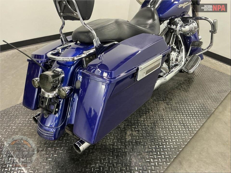 2006 Harley-Davidson FLHXI STREET GLIDE — фото 23