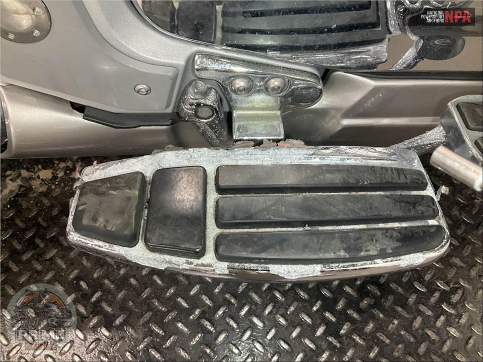 2010 Honda GL1800HPMA GOLDWING — фото 32