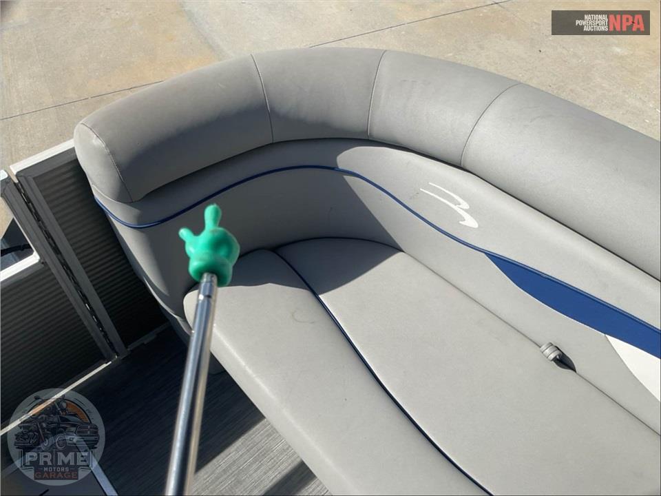 2023 Bennington Pontoons 22 SS(*) S SERIES L=23/E=1-150HP MERCURY OB — фото 36