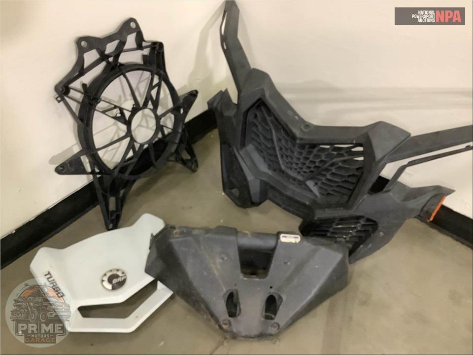 2023 Can-Am MAVERICK X3 DS TURBO 64 — фото 21