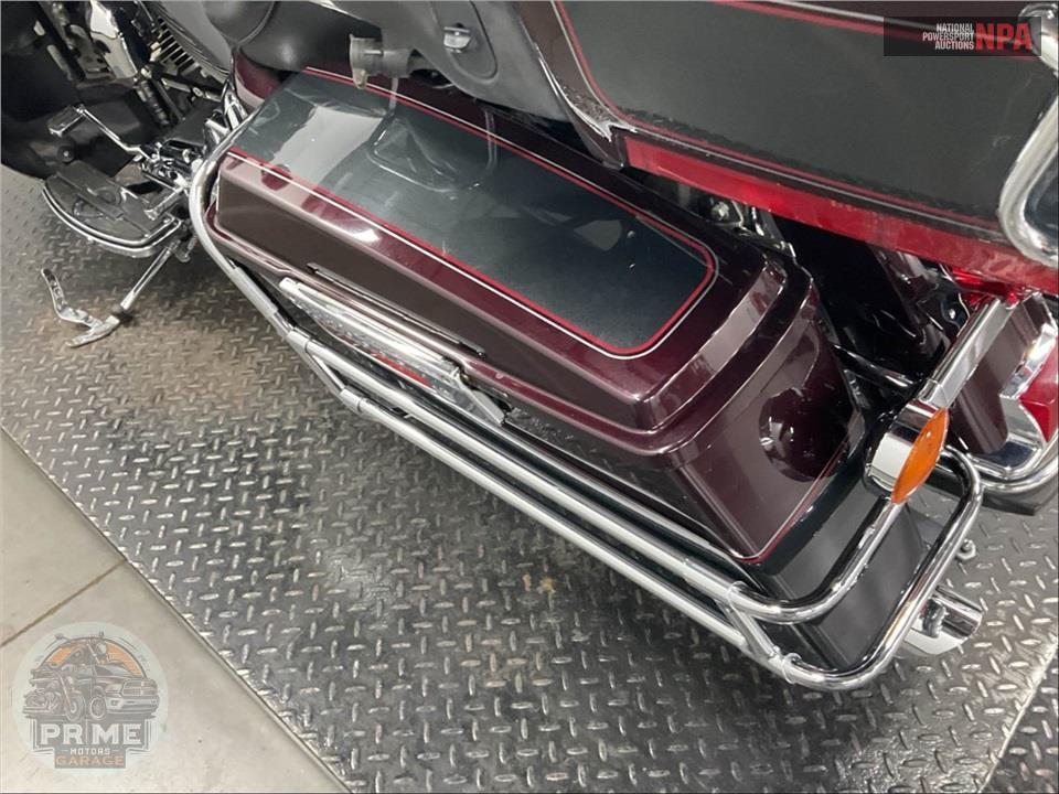 2005 Harley-Davidson FLHTCUI ULTRA CLASSIC ELECTRA GLIDE — фото 22
