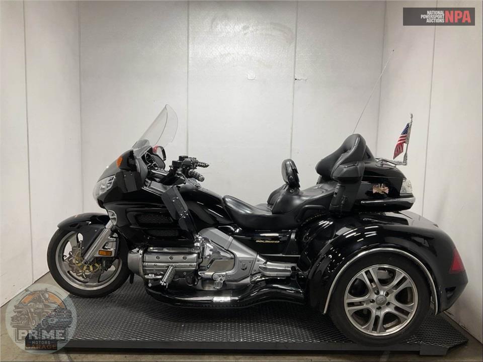 2002 Honda GL18002 GOLDWING — фото 3