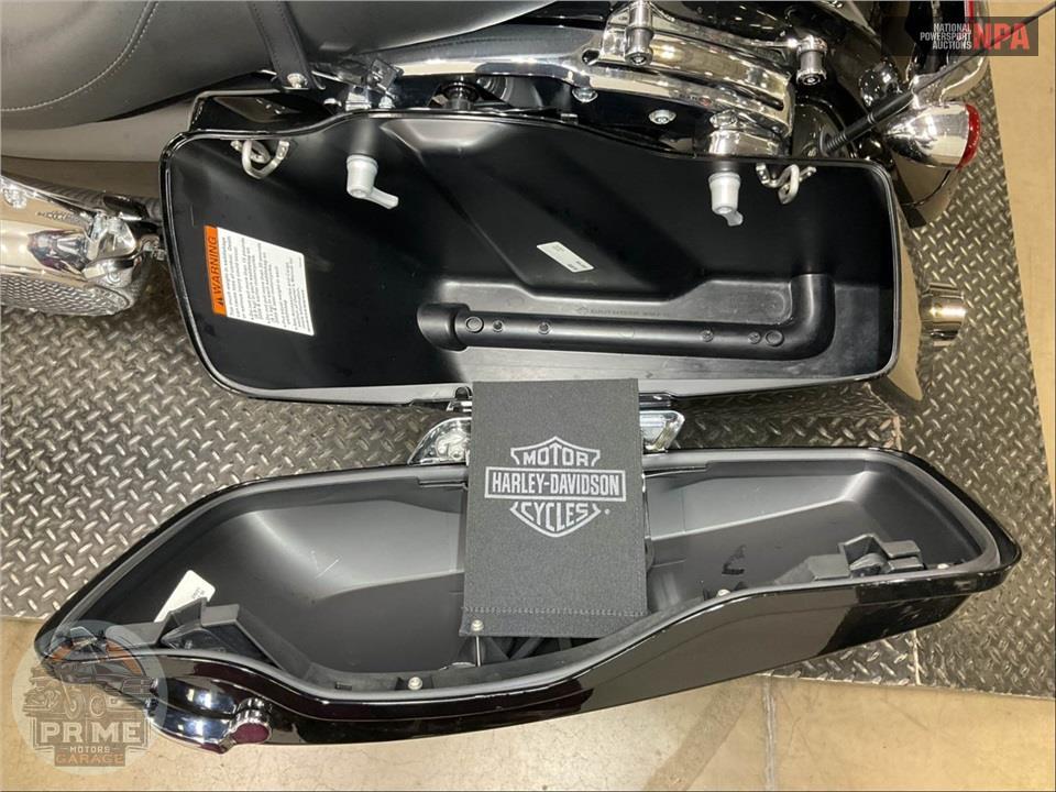 2021 Harley-Davidson FLHX STREET GLIDE — фото 16