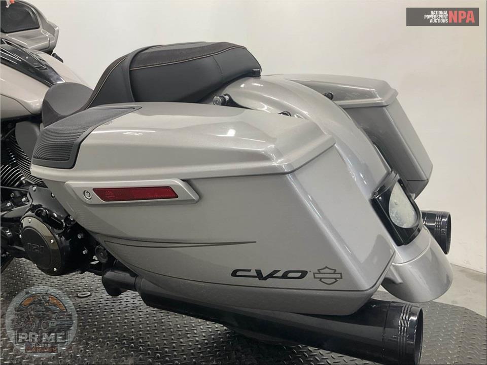 2023 Harley-Davidson FLTRXSE CVO ROAD GLIDE — фото 18