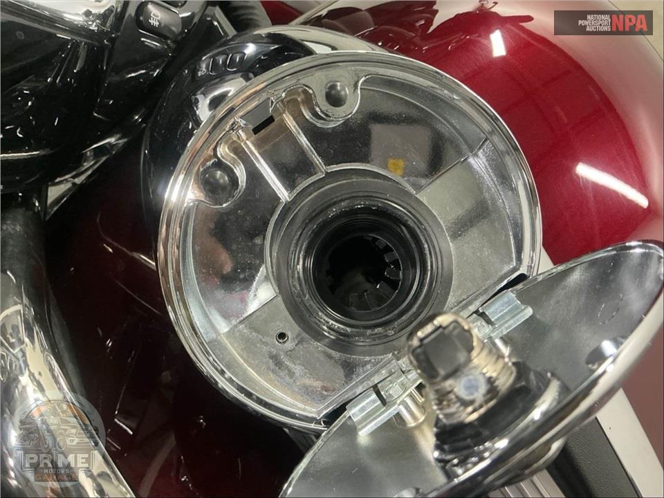 2014 Harley-Davidson FLHTK ELECTRA GLIDE ULTRA LIMITED — фото 20