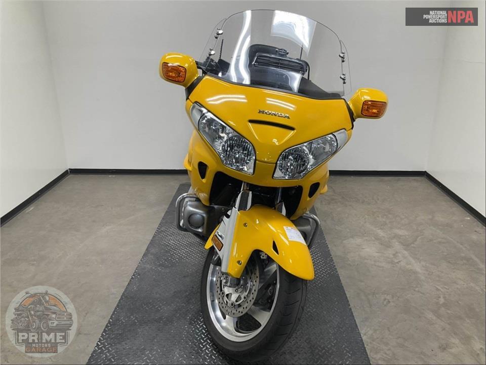 2010 Honda GL1800HPMA GOLDWING — фото 2