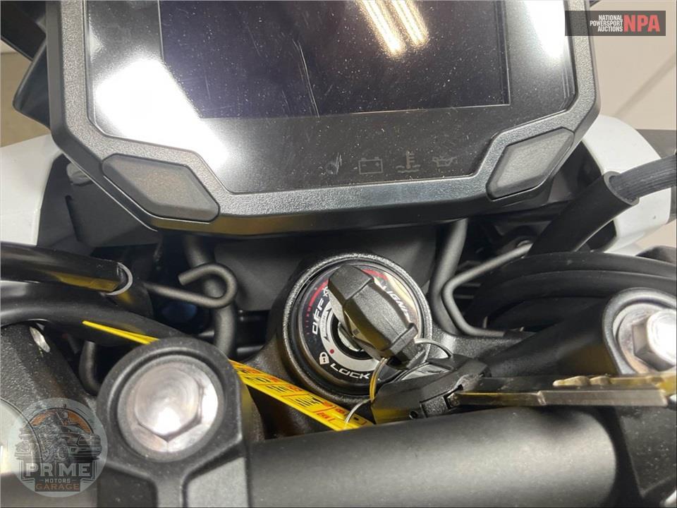 2025 Kawasaki ER500FSFAL Z500 SE (ABS) — фото 9