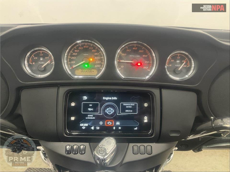 2024 Harley-Davidson FLHTCUTG TRI GLIDE ULTRA CLASSIC — фото 5