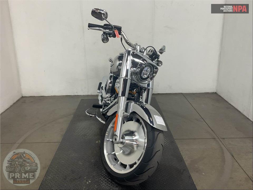 2025 Harley-Davidson FLSTFI SOFTAIL FAT BOY GRAY GHOST — фото 2