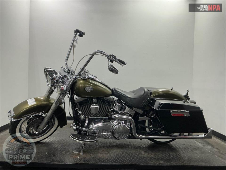2016 Harley-Davidson FLSTC HERITAGE SOFTAIL CLASSIC — фото 3
