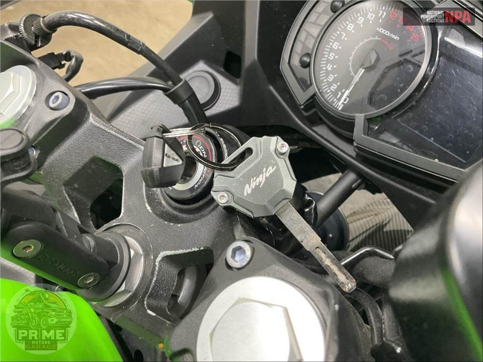 2023 Kawasaki EX400HPFAN NINJA 400  KRT EDITION — фото 11