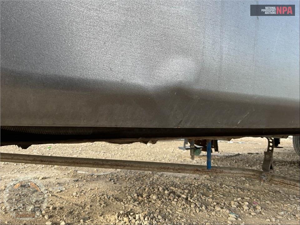 2015 Crossroads Rv LAS VEGAS - ELEVATION TOY HAULER TOY HAULER SERIES — фото 33
