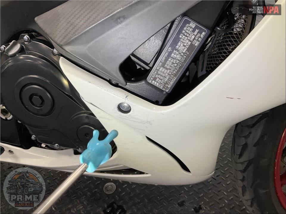 2017 Suzuki GSX-R750L7 — фото 18