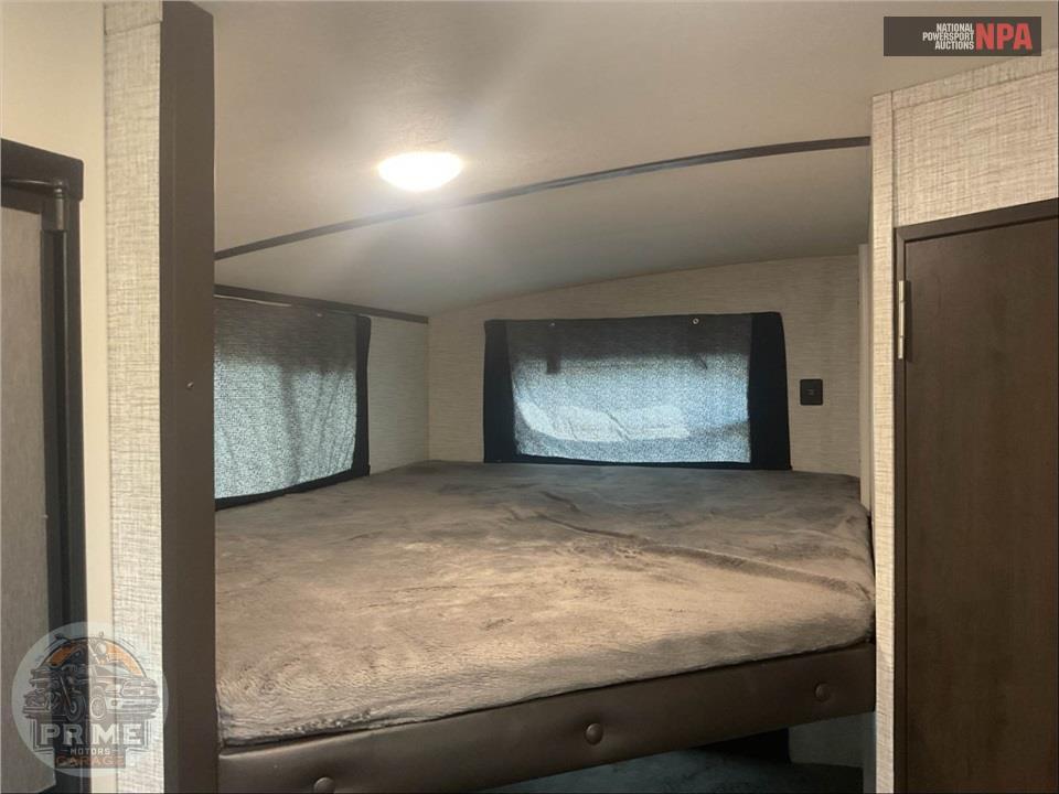 2021 Keystone Rv M-243 BHS - BULLET ULTRA LITE SERIES — фото 12