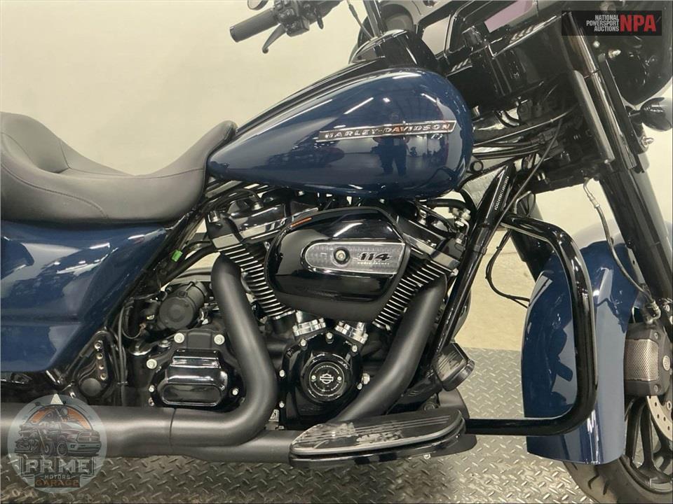 2019 Harley-Davidson FLHXS STREET GLIDE SPECIAL — фото 6