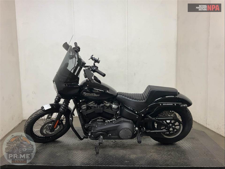 2019 Harley-Davidson FXBB STREET BOB — фото 3
