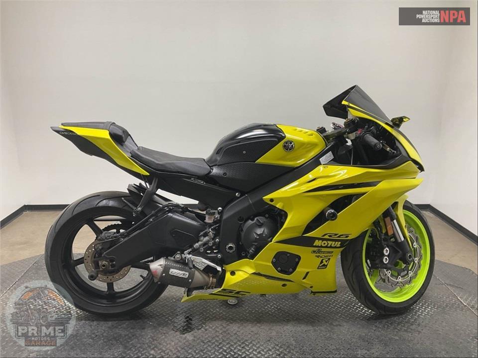 2017 Yamaha YZF-R6 — фото 1