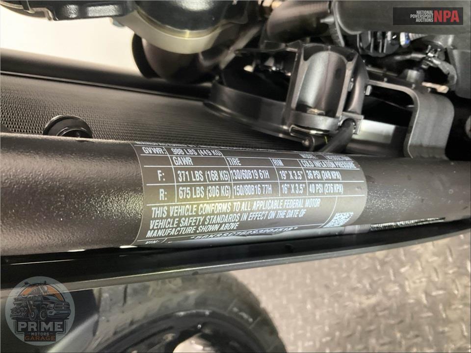 2025 Indian Motorcycle SPORT SCOUT LIMITED (BLACK) — фото 16