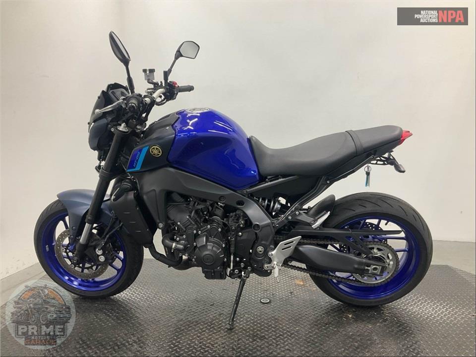 2023 Yamaha MT-09 — фото 3