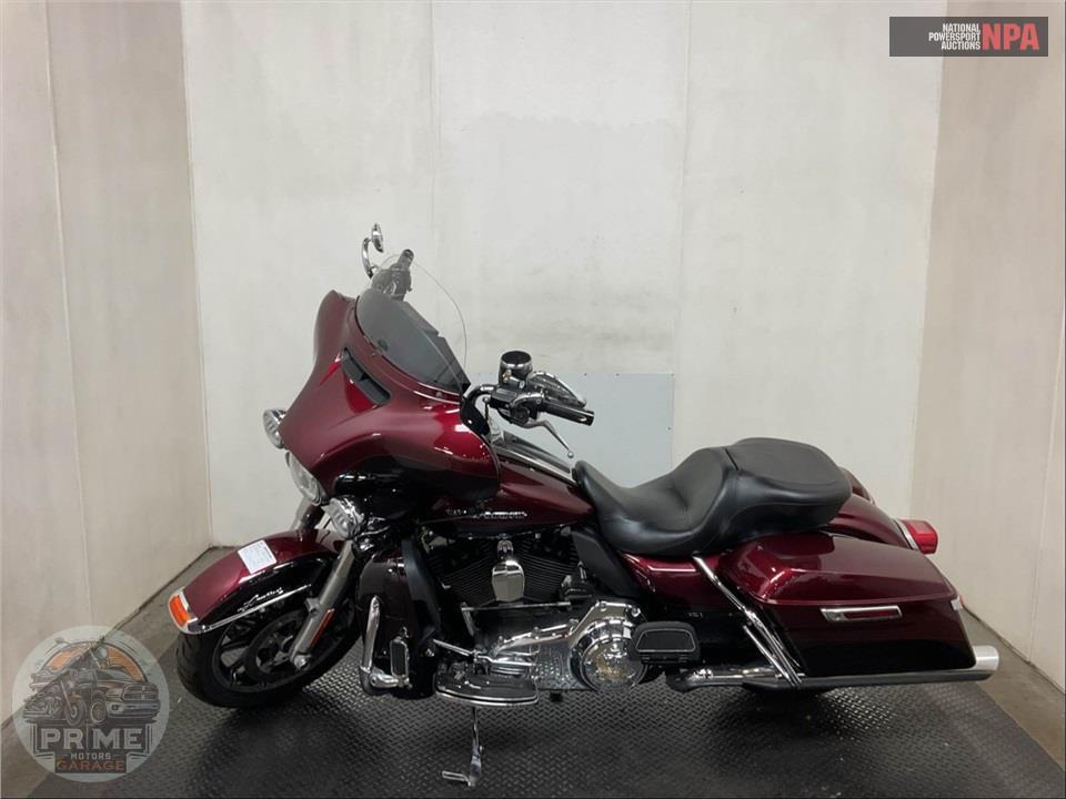 2014 Harley-Davidson FLHTK ELECTRA GLIDE ULTRA LIMITED — фото 3