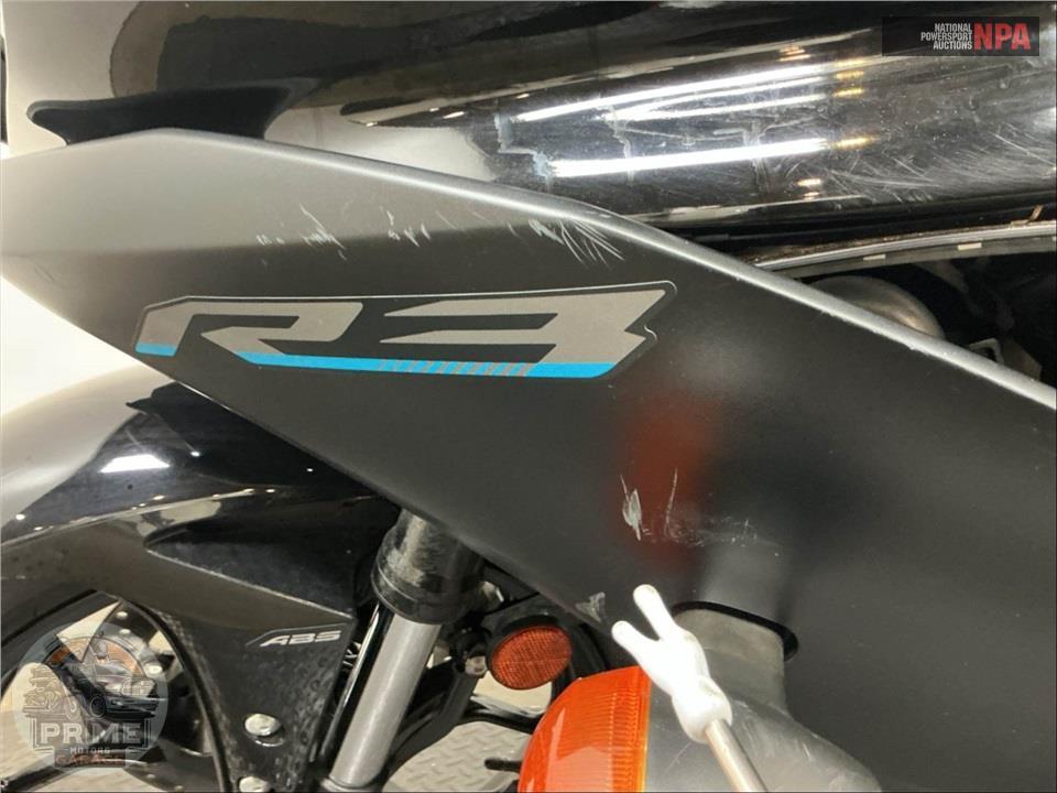 2023 Yamaha YZF-R3 — фото 16