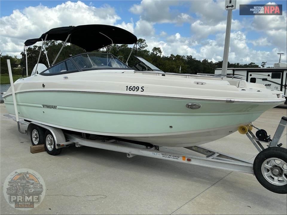 2020 Stingray Boats 231DC(*) L=24/E=1-200HP SUZUKI OB — фото 1