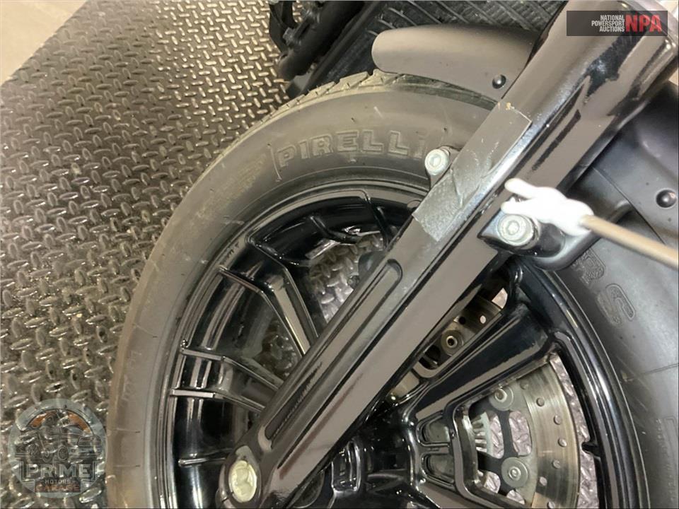 2025 Indian Motorcycle SCOUT BOBBER LIMITED (SMOKE) — фото 25