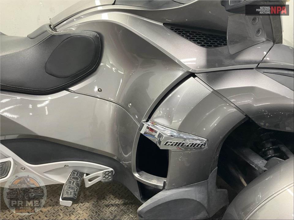 2012 Can-Am SPYDER RT SE5 AUDI&CONVI — фото 6