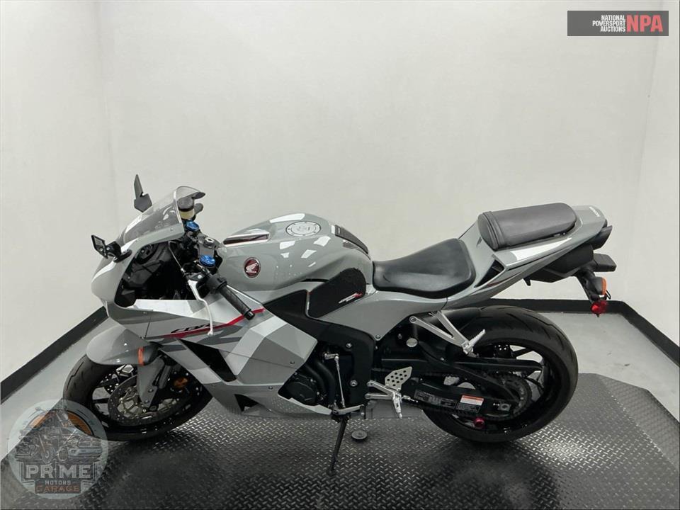 2026 Honda CBR600RR — фото 3