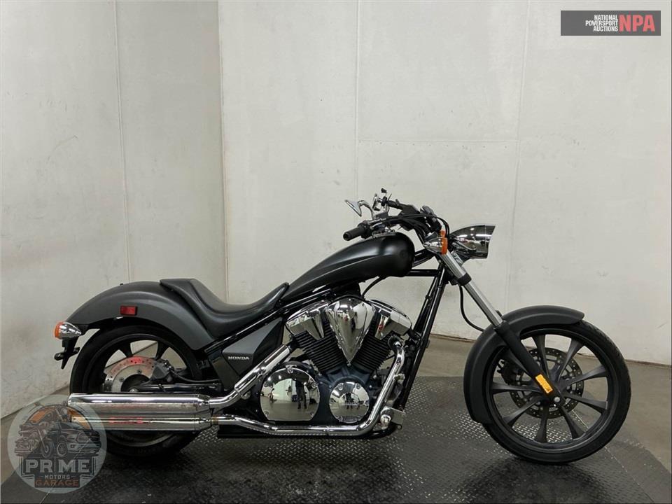 2017 Honda VT1300CXH FURY — фото 1