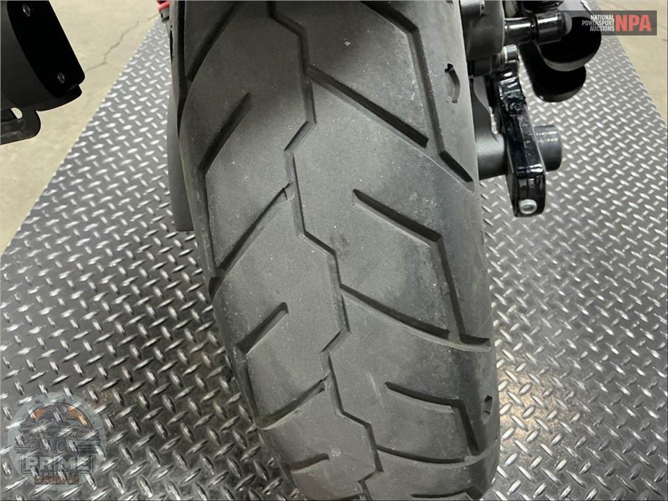 2016 Harley-Davidson FXDB STREET BOB — фото 18