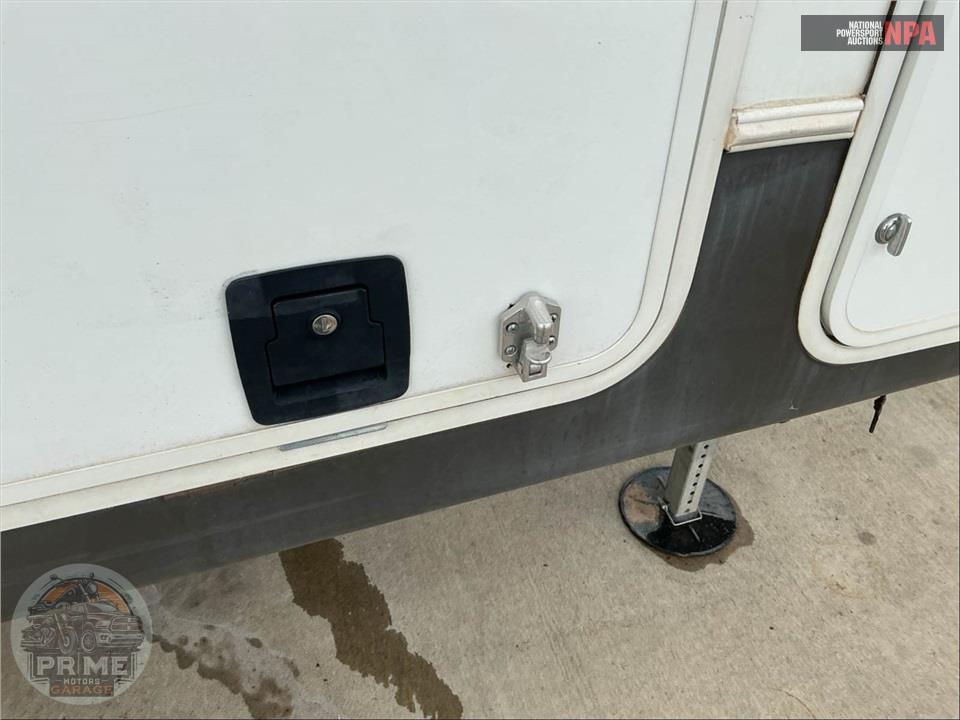 2012 Crusader M-290 RLT - FIFTH WHEEL SERIES — фото 67