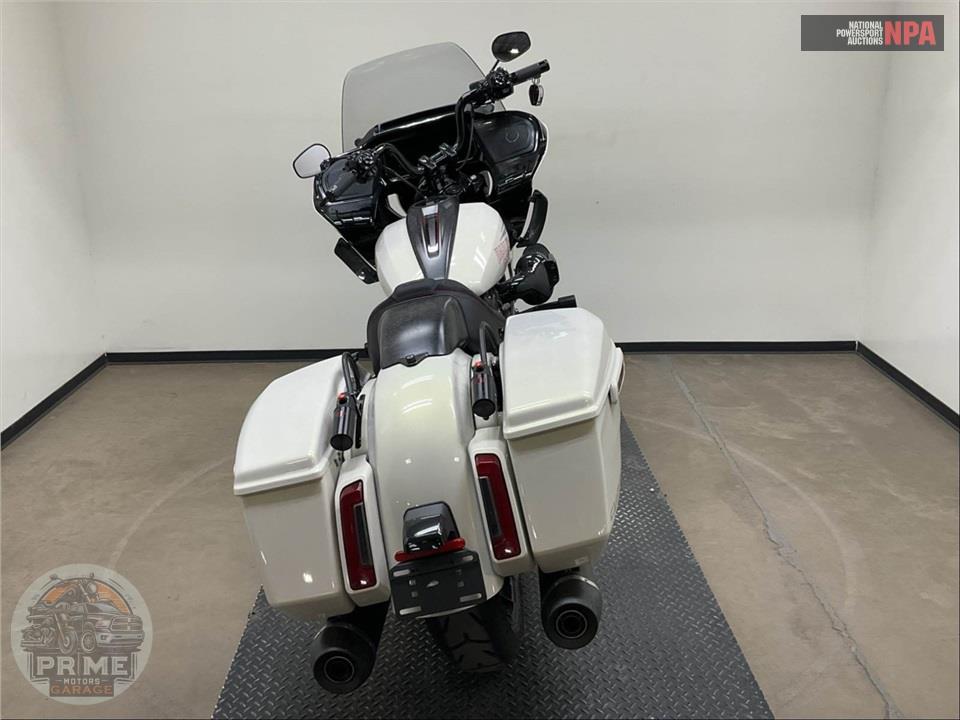 2024 Harley-Davidson FLTRXSTSE CVO ROAD GLIDE ST — фото 4