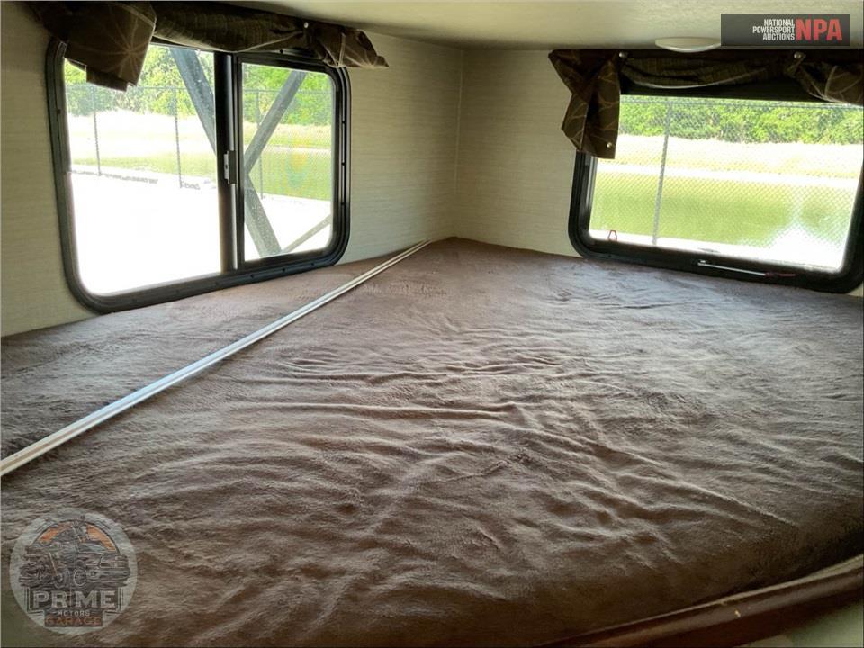 2017 Keystone Rv M-274 BHS - BULLET ULTRA LITE SERIES — фото 16