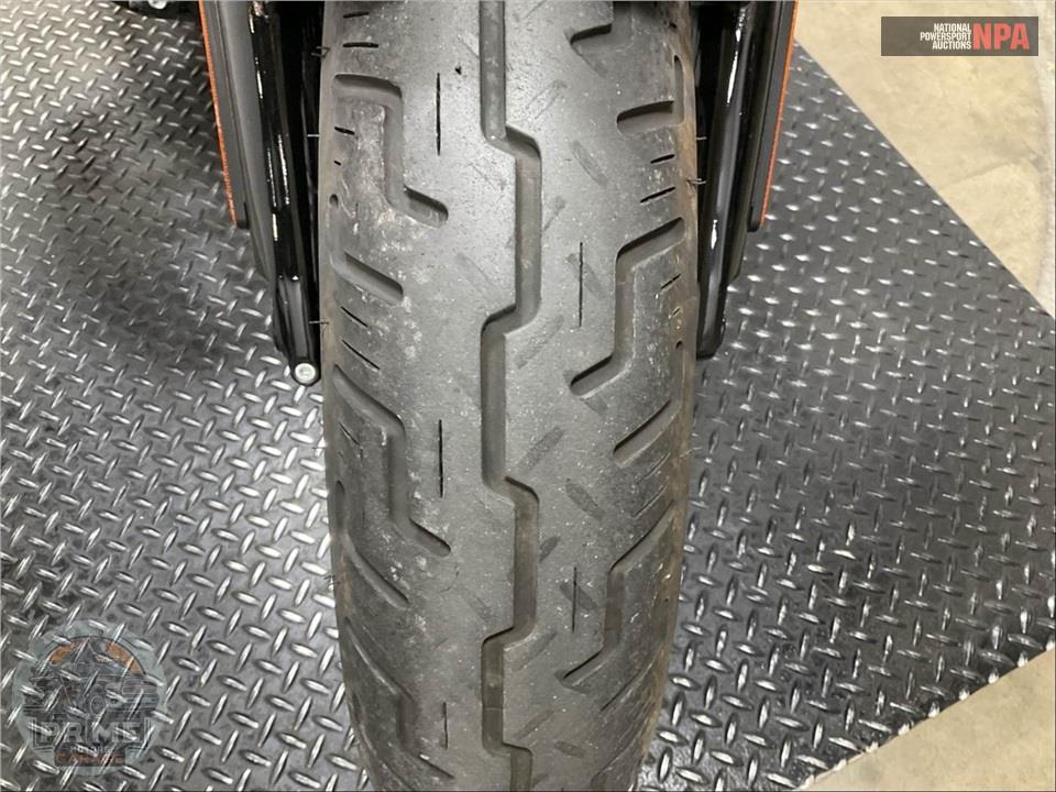 2019 Harley-Davidson FLSL SOFTAIL SLIM — фото 15