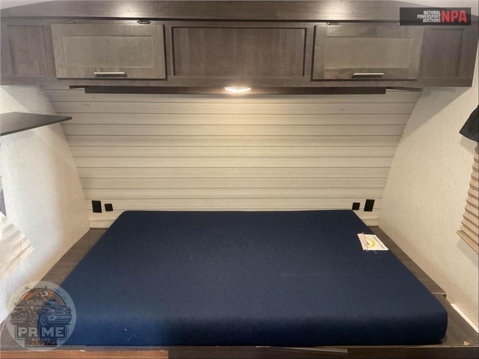 2020 Crossroads Rv M-253 RB - SUNSET TRAIL SUPER LITE SERIES — фото 11