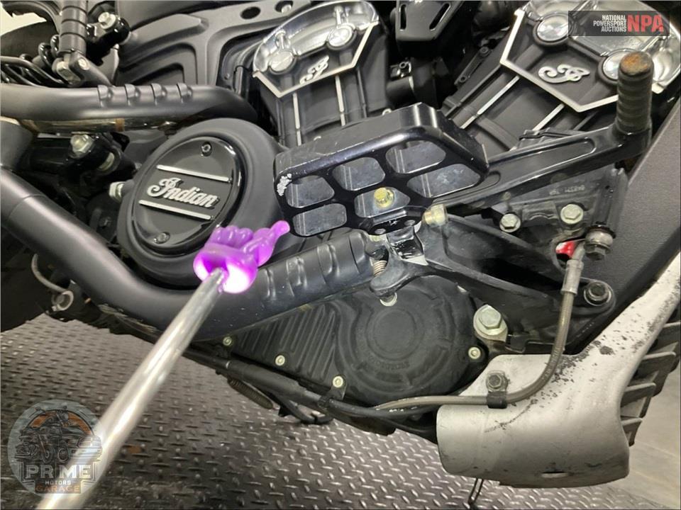 2021 Indian Motorcycle SCOUT BOBBER (ABS, BLACK SMOKE) — фото 24