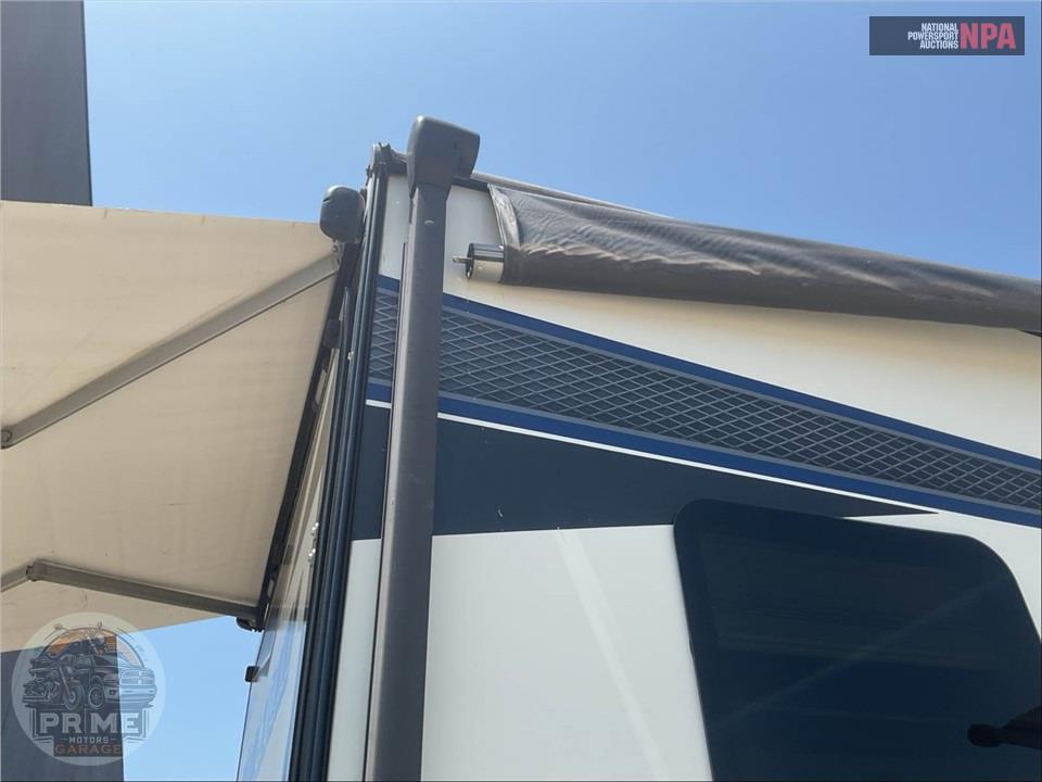 2018 Grand Design Recreational Vehicles M-351M - MOMENTUM TOY HAULER TOY HAULER SERIES — фото 51