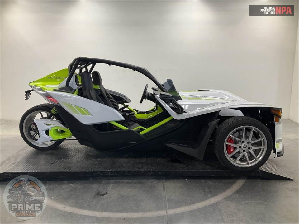 2023 Polaris SLINGSHOT R — фото 1
