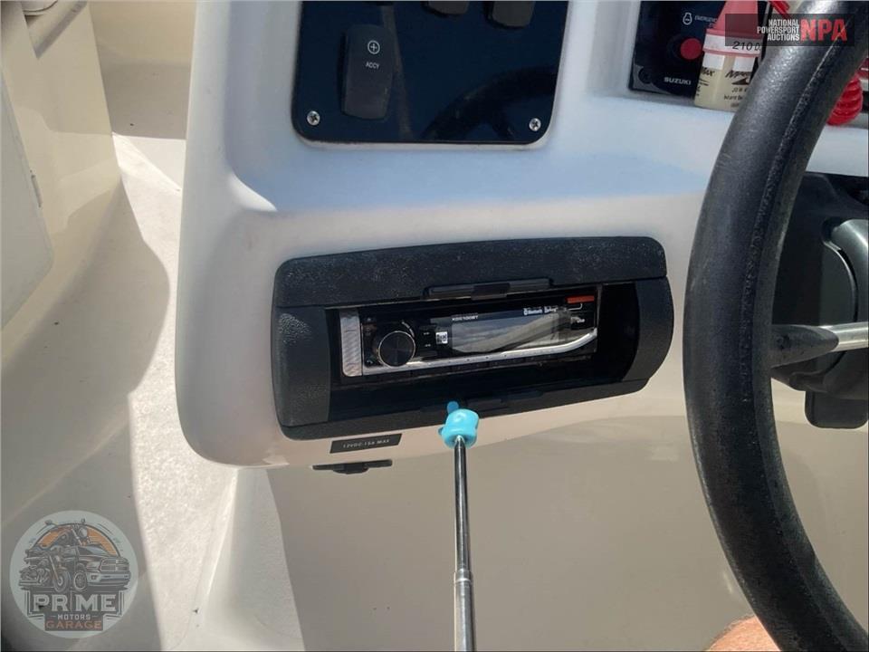 1997 Sea Ray Boats 21 DUAL CONSOLE(*) LAGUNA SERIES L=22/E=1-200HP SUZUKI OB — фото 26