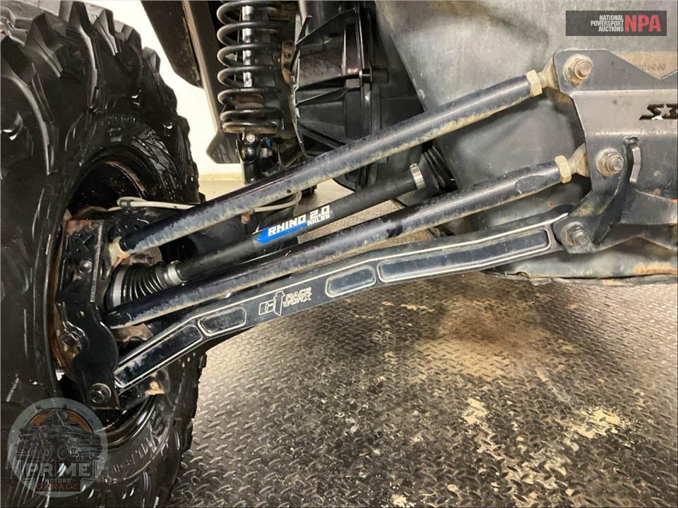 2018 Can-Am MAVERICK X3 X DS TURBO R — фото 35