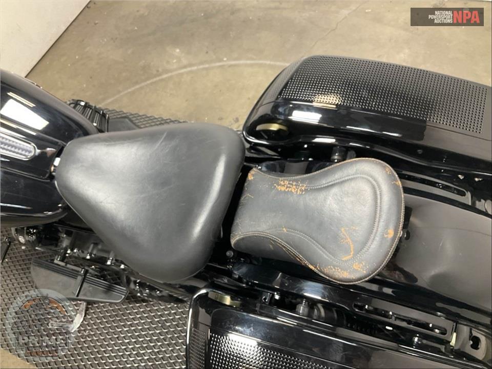 2020 Harley-Davidson FLTRXS ROAD GLIDE SPECIAL — фото 33