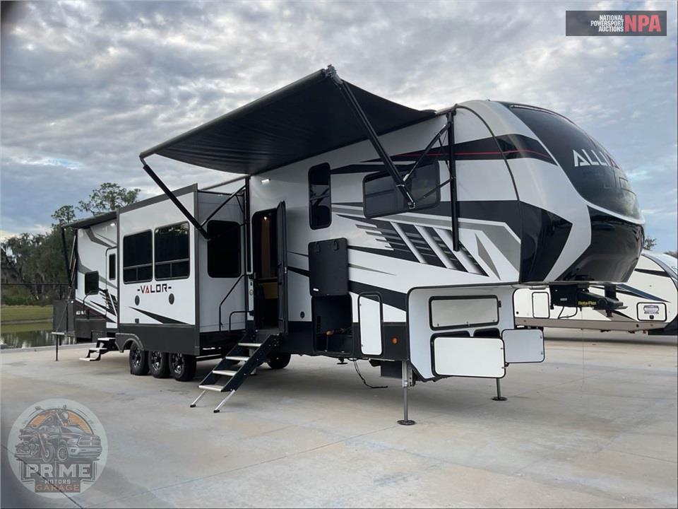 2021 Alliance Rv M-41V15 - VALOR TOY HAULER TOY HAULER SERIES — фото 1