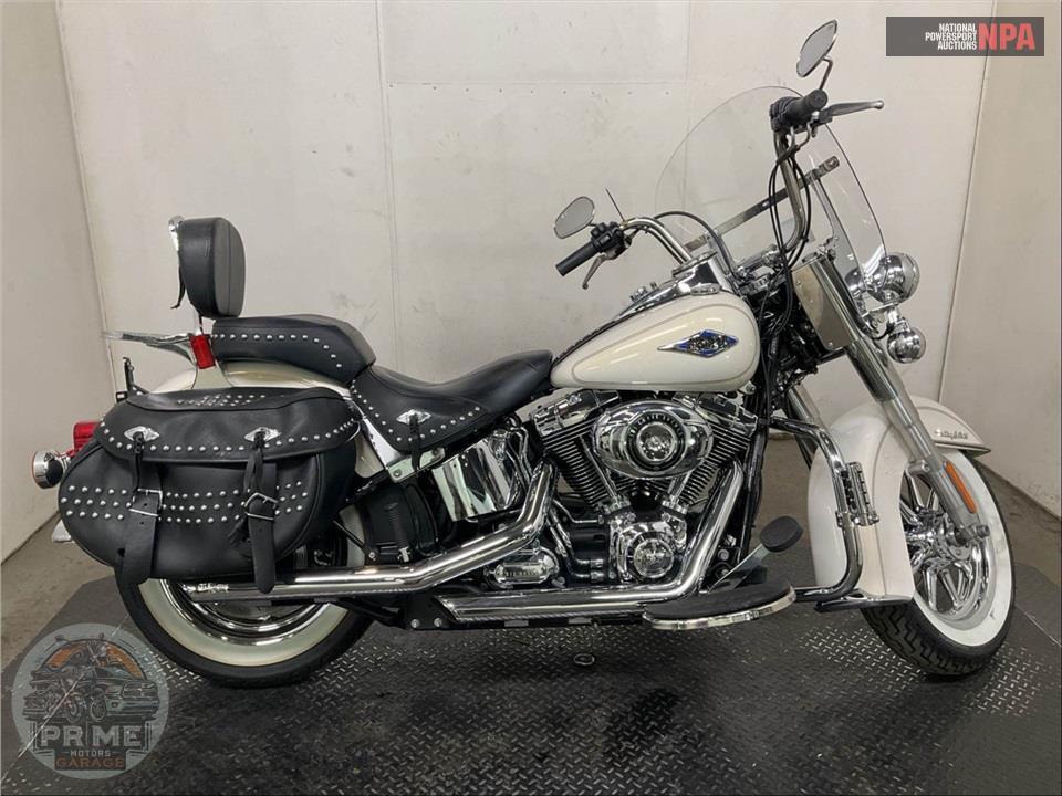 2014 Harley-Davidson FLSTC HERITAGE SOFTAIL CLASSIC — фото 1