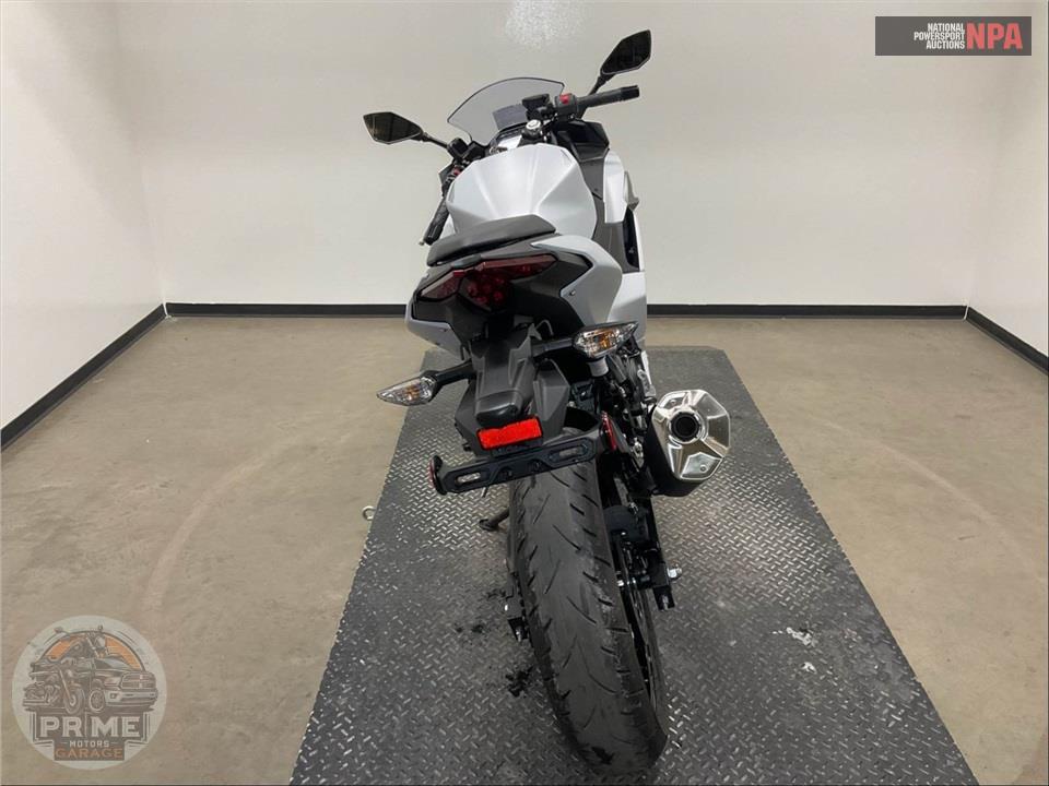 2024 Kawasaki EX500GRFNL NINJA 500 (ABS) — фото 4